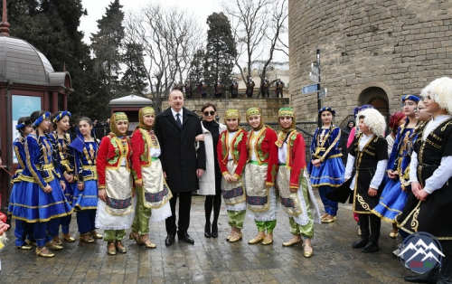 Prezident İlham Əliyev Novruz bayramı münasibətilə ümumxalq şənliyində iştirak edib