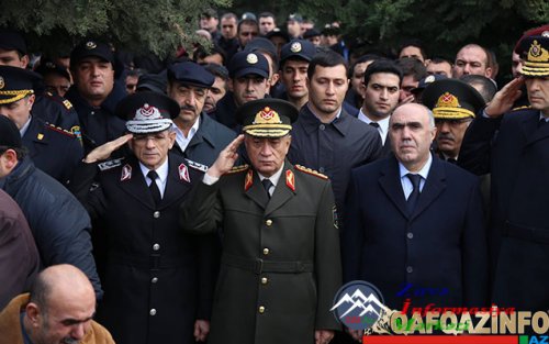 Azərbaycan prezidenti Nardaranda həlak olmuş polisləri “Azərbaycan Bayrağı” ordeni ilə təltif edib