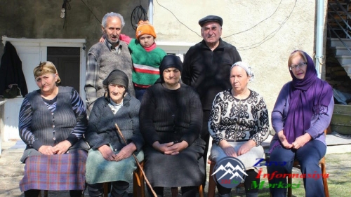 HƏYACAN TƏBİLİ: Gürcüstanda 100 illərdi yaşayırlar, haqlarında heç kim heç nə bilmir - LAHICDAN GEDİBLƏRMİŞ... Amma bəziləri özlərini 