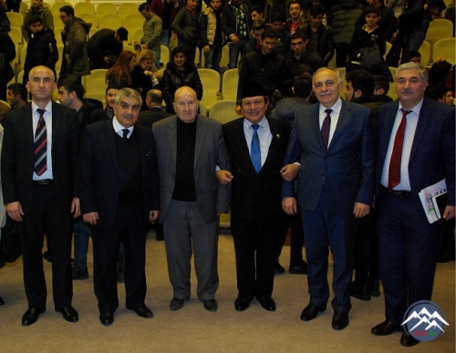 İndoneziyanın Azərbaycandakı səfiri Husnan Bey Fananie AzTU-da tələbələrlə görüşüb