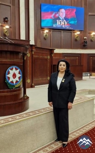 Fatma Yıldırım “Heydər Əliyevin 100 illiyi (1923-2023)” yubiley medalı ilə  ...