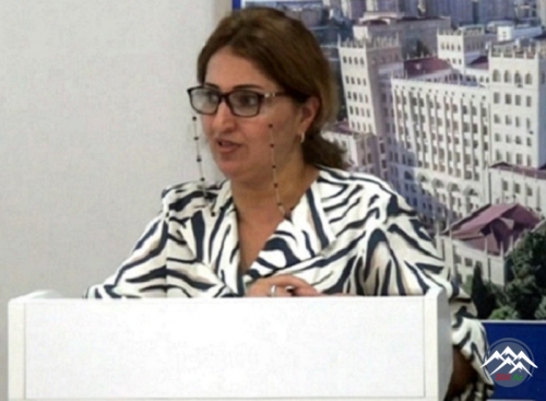 AYGÜL ÇOBANOVA DİSSERTASİYA İŞİNİ UĞURLA MÜDAFİƏ EDİB