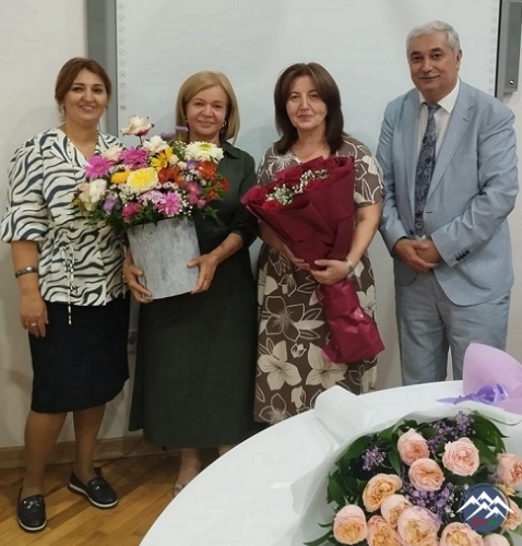 AYGÜL ÇOBANOVA DİSSERTASİYA İŞİNİ UĞURLA MÜDAFİƏ EDİB