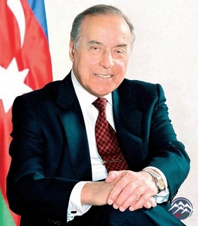 HEYDƏR ƏLİYEV VƏ AZƏRBAYCAN MÜƏLLİMİ