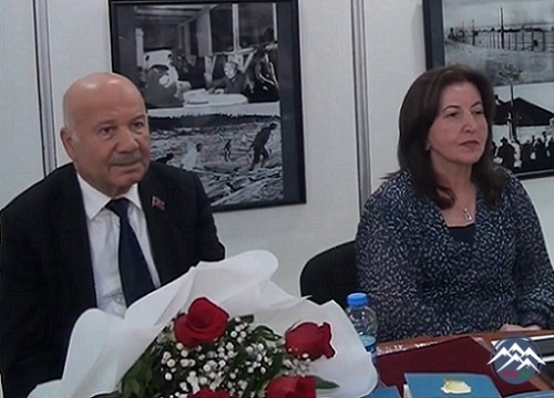 İstiqlal Muzeyində Salidə Şərifovanın yeni kitabının təqdimatı keçirilib