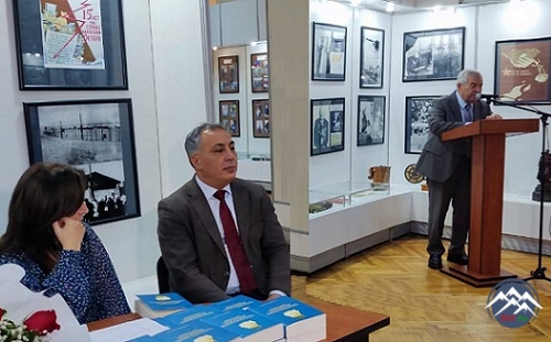 İstiqlal Muzeyində Salidə Şərifovanın yeni kitabının təqdimatı keçirilib