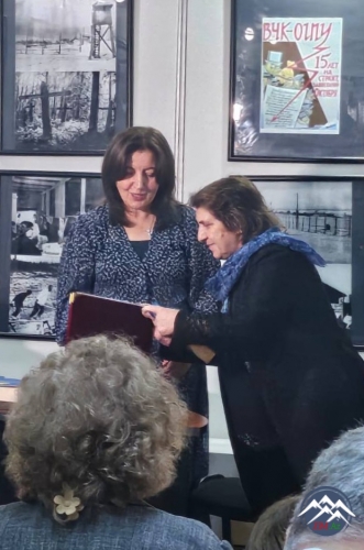 İstiqlal Muzeyində Salidə Şərifovanın yeni kitabının təqdimatı keçirilib