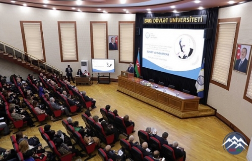 BDU-da Xalq şairi Bəxtiyar Vahabzadənin anadan olmasının 100 illiyinə həsr olunmuş Respublika elmi konfransı keçirilib