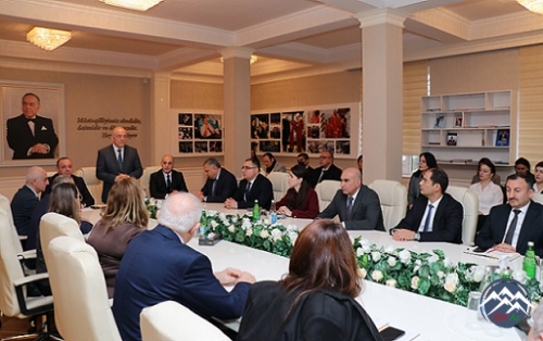 AzTU-da Ulu Öndərin anım gününə həsr olunan tədbir keçirilib