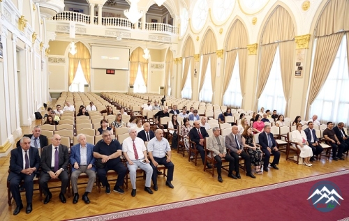 AMEA-da Milli Mətbuat Gününə həsr olunmuş tədbir keçirilib