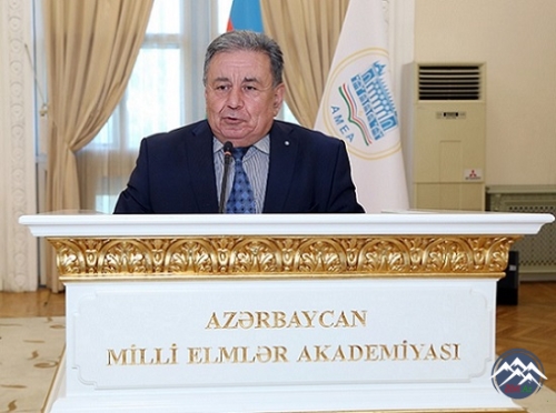 AMEA-da Milli Mətbuat Gününə həsr olunmuş tədbir keçirilib