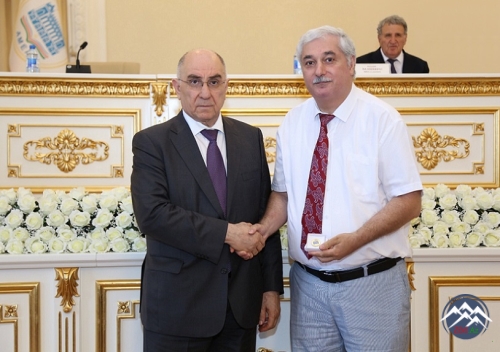 AMEA-da Milli Mətbuat Gününə həsr olunmuş tədbir keçirilib