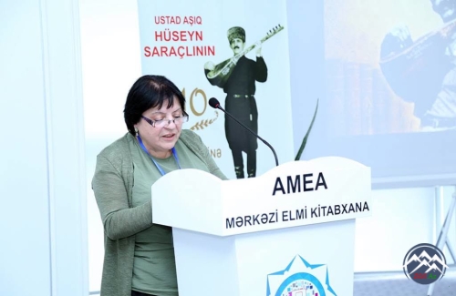 AMEA-da USTAD AŞIQ HÜSEYN SARAÇLInın 110 illik YUBİLEYİnə həsr olunan BEYNƏLXALQ ELMİ KONFRANS KEÇİRİLİB