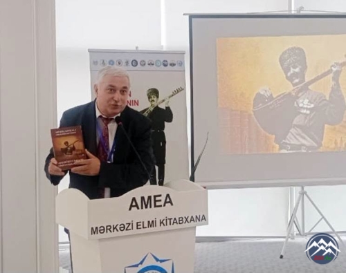 AMEA-da USTAD AŞIQ HÜSEYN SARAÇLInın 110 illik YUBİLEYİnə həsr olunan BEYNƏLXALQ ELMİ KONFRANS KEÇİRİLİB
