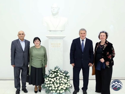AMEA-da USTAD AŞIQ HÜSEYN SARAÇLInın 110 illik YUBİLEYİnə həsr olunan BEYNƏLXALQ ELMİ KONFRANS KEÇİRİLİB (-Yenilənib-)