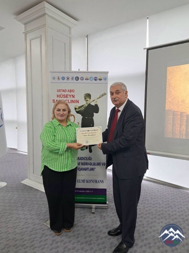 AMEA-da USTAD AŞIQ HÜSEYN SARAÇLInın 110 illik YUBİLEYİnə həsr olunan BEYNƏLXALQ ELMİ KONFRANSI ÖZ İŞİNİ DAVAM ETDİRİB