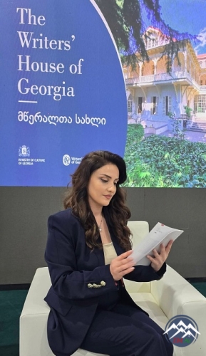 GÜRCÜSTANDA YAŞAYAN SOYDAŞLARIMIZ  XII BEYNƏLXALQ KİTAB SƏRGİSİNDƏ